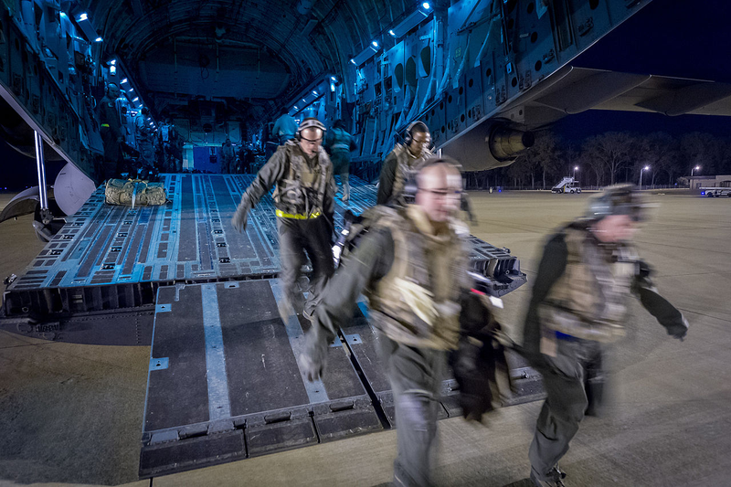 Illustration for article titled This Flying Operating Room Aboard A C-17 Was Sent To Cuba During President Obama's Visit